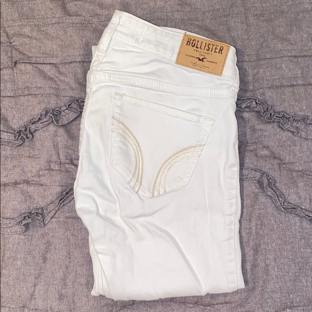 White skinny jeans!